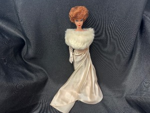 lot 68 image: Beautiful Vintage Bubble Cut Barbie Doll Wearing Vintage Barbie Enchanted Evening