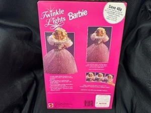 lot 101 image: Twinkle Lights Barbie New in Sealed Box 1993