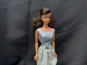 lot 172 image: Vintage Barbie Wearing Reception Line Outfit