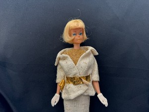 lot 194 image: American Girl Barbie Wearing Sunday Visit Outfit