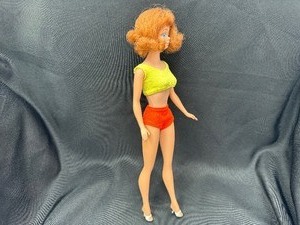 lot 197 image: Vintage Midge Barbie Wearing Swimsuit