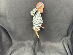 lot 198 image: Vintage Molded Head Barbie Wearing Invitation to Tea