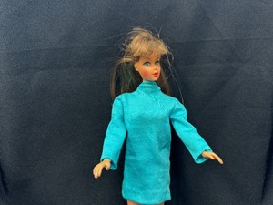 lot 224 image: Vintage Barbie