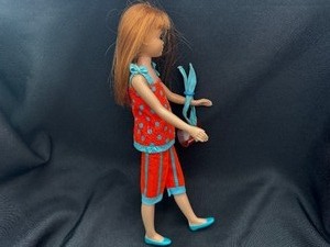 lot 283 image: Vintage Skipper Bendable Legs