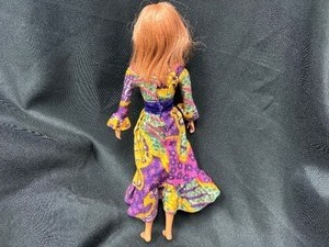 lot 300 image: Vintage Twist N Turn Barbie with Bendable Legs