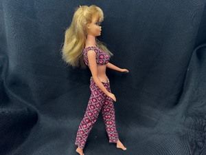 lot 350 image: Vintage Barbie