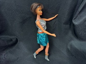 lot 384 image: Vintage Barbie Wearing Zokko Outfit with Bendable Legs