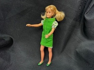 lot 386 image: Vintage Skipper Doll