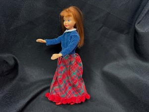 lot 390 image: Vintage Skipper Doll