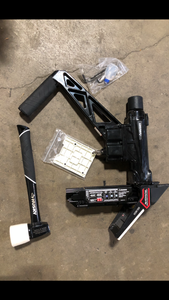 Husky Pneumatic 3-in-1 15.5-Gauge and 16-Gauge 2 in. Flooring Nailer and Stapler with Quick Jam Release  Customer Returns See Pictures