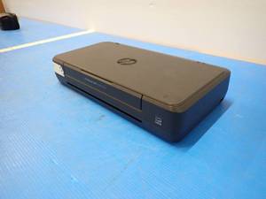lot 33 image: HP&nbspOfficeJet 200 Mobile Printer  No Cables  No Battery