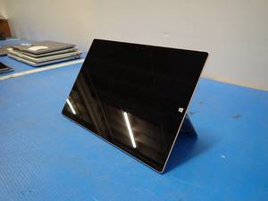 lot 53 image: Microsoft&nbspSurface Pro 3 1631 Tablet &nbspIntel(R) Core(TM) i5-4300U CPU  1.90GHz  4GB RAM  128GB SSD  NO OS  No Charger