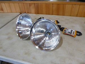 2 Luna-Site Reflector Lights