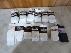 26 Pair of Womens Socks