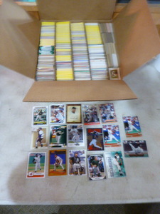 3,800 Card Lot of Baseball Cards
