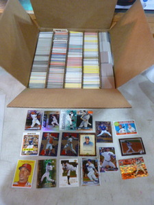 3,800 Card Lot of Baseball Cards