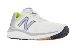 New New Balance Womens Fresh Foam 680v7 Running Shoe - Size 9.5