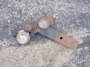 2 Receiver Hitch with 3 Balls