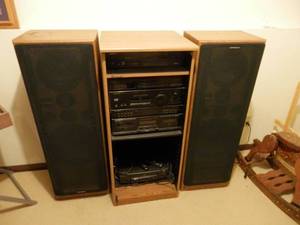 Pioneer Stereo (working condition)