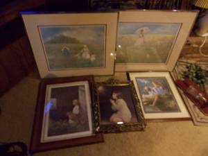5 Framed Photos