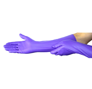 MSRP $4000  4 Cases (400 per case) NEW Halyard 44993 Purple Nitrile Max Powder-Free Exam Gloves - Size M&nbspMaximum coverage &amp protection -For high exposure to fluids or chemicals-&nbspTextured palm and fingertips&nbspExpired