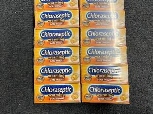 lot 26 image: 12 Packs of Chloraseptic Sore Throat Lozenges - Honey Lemon