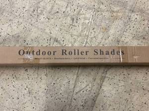 lot 160 image: 8 x 6 Outdoor Roller Shades - Gray