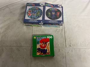 lot 233 image: 5 Puzzles