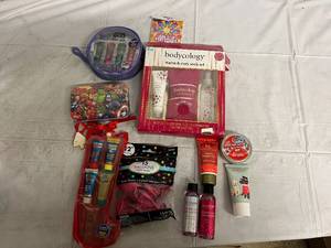 lot 235 image: Miscellaneous Lot of All Kinds of Stuff
