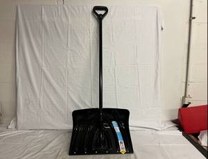 lot 344 image: Suncast 18 Combo Snow Shovel & Pusher