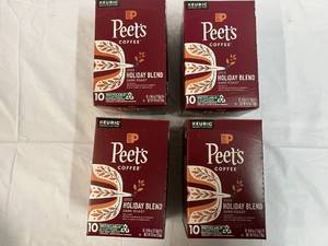 lot 382 image: 4x 10ct Kcup Peets Holiday Blend Coffee