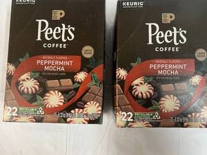 lot 394 image: 2x 22ct Peets Peppermint Mocha K-cups-82024
