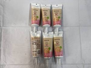 lot 21 image: 6x Super Strong Icing