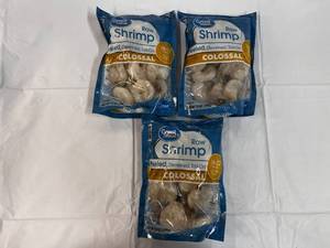 lot 35 image: 3x 12oz Bags Raw Colossal Shrimp