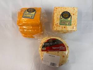 lot 46 image: 4x Variety of Cheeses