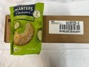 lot 274 image: 12x 5oz bags Planter Dill Pickle Cashews Best by 09122023