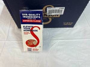 lot 320 image: 12x 32oz cartons Swanson Beef Stock  112023