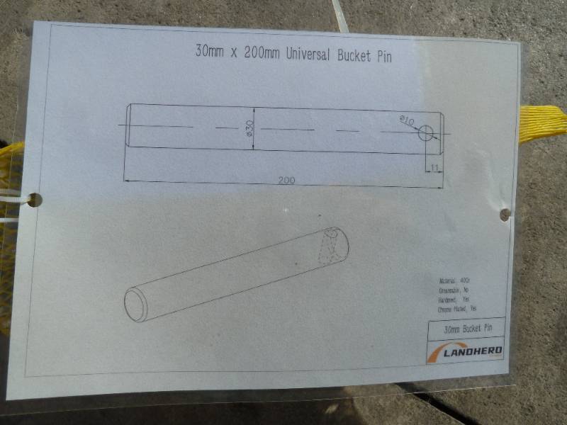 Landherd Excavator Bucket Pins 30mm x 200mm