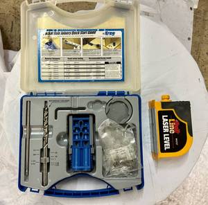 lot 43 image: Pocket Hole Joinery Kit & Laser Level