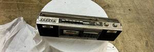 lot 49 image: SR2100 Series AMFM Stero Clock Radio Cassette Recorder