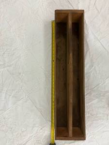 lot 149 image: 32 Wooden Tool Box