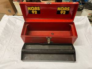 lot 165 image: Red Metal Tool Box-Waterloo Industries