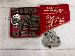 lot 84 image: Bench Saw Molding Set
