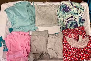 lot 130 image: Box of New Womens Hoodies, T-shirts,Shorts & Dresses, Men T-shirts Box of New Clothes Womens s-xl, Mens T-shirts only, 2 sweatshirts & White Shorts-Preowned