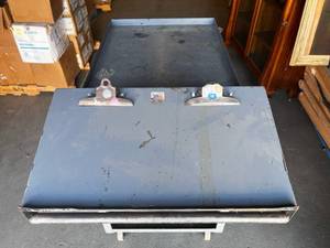 lot 192 image: Rolling Metal Shop Cart-W Clipboard Writing Surface