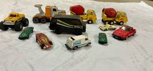 lot 4 image: Vintage Toy Trucks & Cars