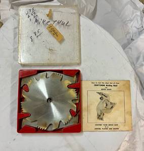 lot 10 image: Craftmans Molding Head on Bench Saws