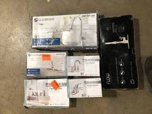 lot 41 image: Lot of Assorted Faucets Various Models and Conditions Customer Returns See Pictures