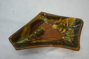 lot 10 image: Vintage California USA E-35 Ash Tray