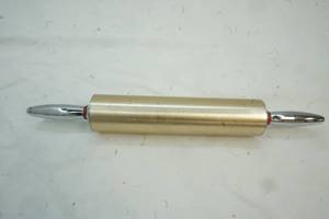 lot 12 image: Vintage Metal Rolling Pin